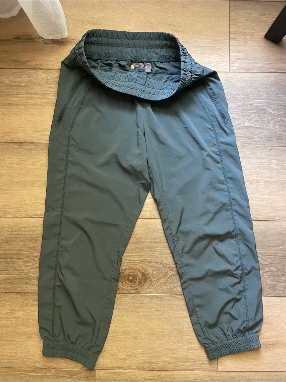 Women’s Zella Dark Green Jogger Pants